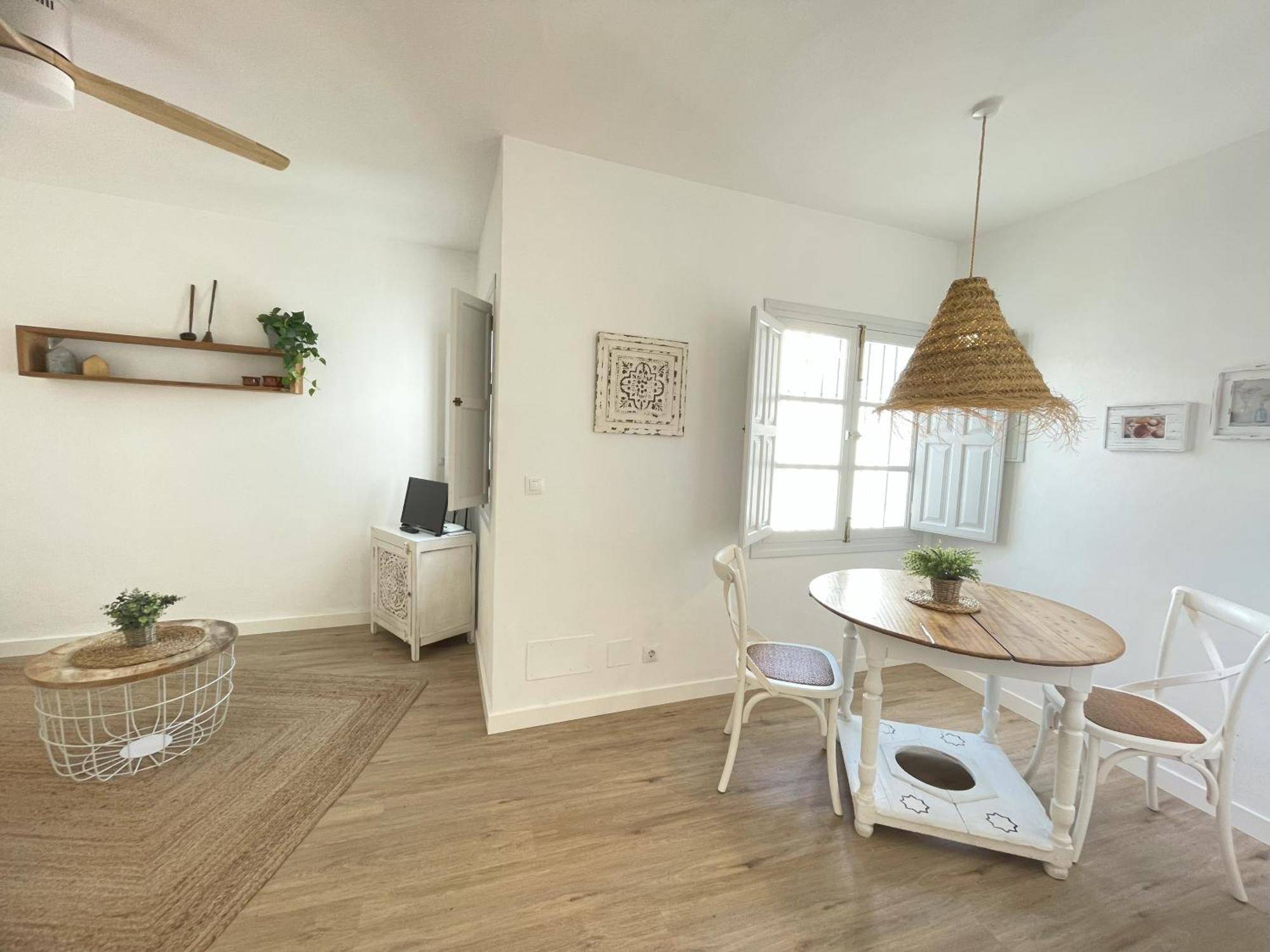 Nidos Apartments,