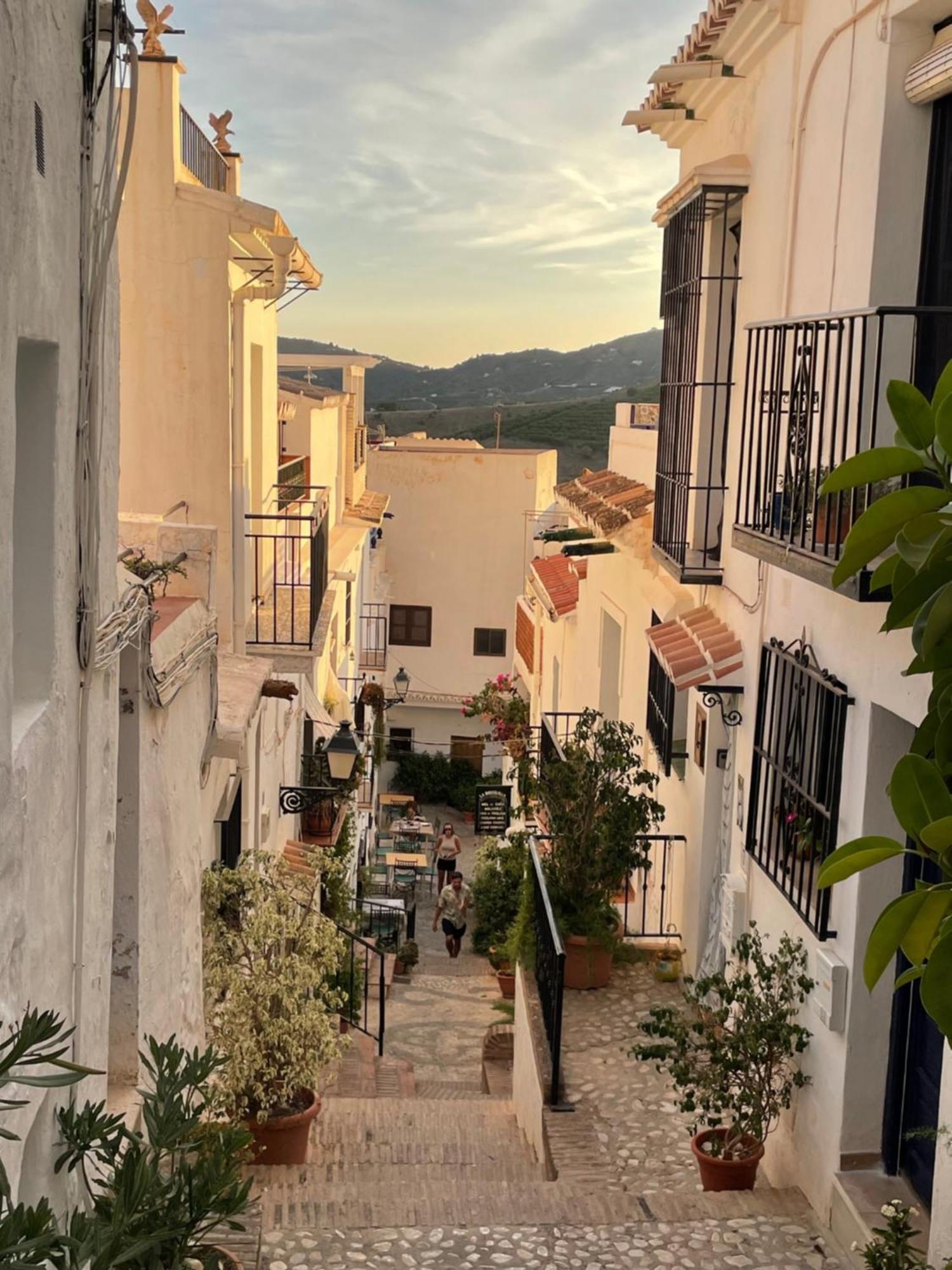 Nidos Apartments, * Frigiliana
