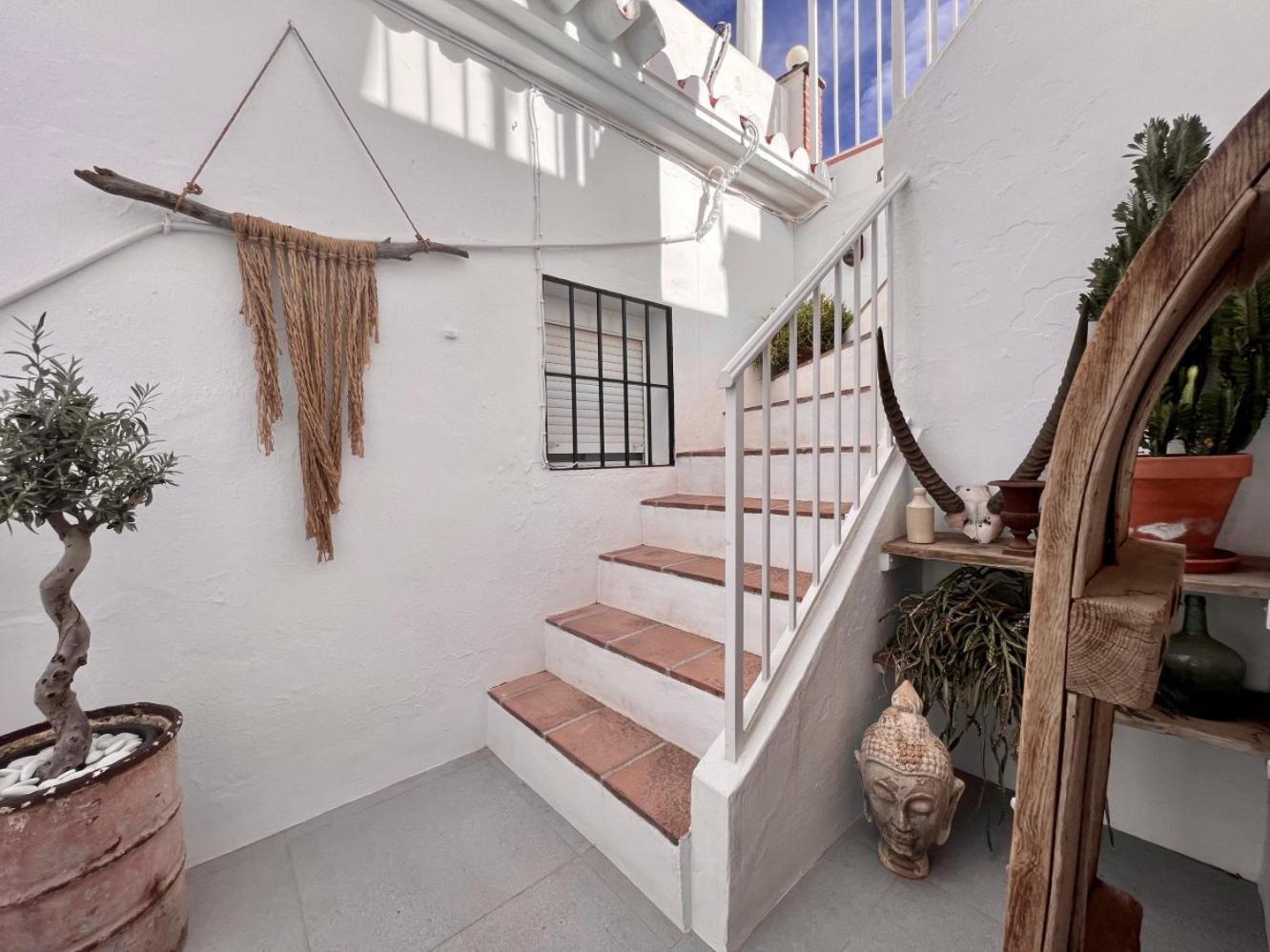 Nidos Apartments,